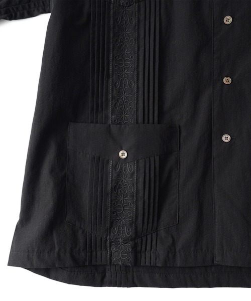 Subciety(サブサエティ)の「Cuba shirt(シャツ/ブラウス・メンズ・ブラック/ホワイト・X-LARGE/LARGE/MEDIUM/SMALL)」の3枚目の写真