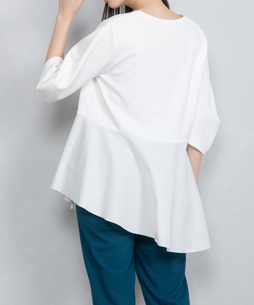 MARECHAL TERRE(マルシャルテル)の「ジョイントプルオーバー(Tシャツ/カットソー・レディース・ブラック/ホワイト/ネイビー/ライトベージュ・MEDIUM)」の14枚目の写真