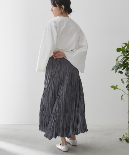 Libra Cue（リブラ キュー）の「クリンクルボリュームロングスカート（スカート・レディース・ベージュ/ブルー/グレー/ブラック/アイボリー・FREE）」の16枚目の写真