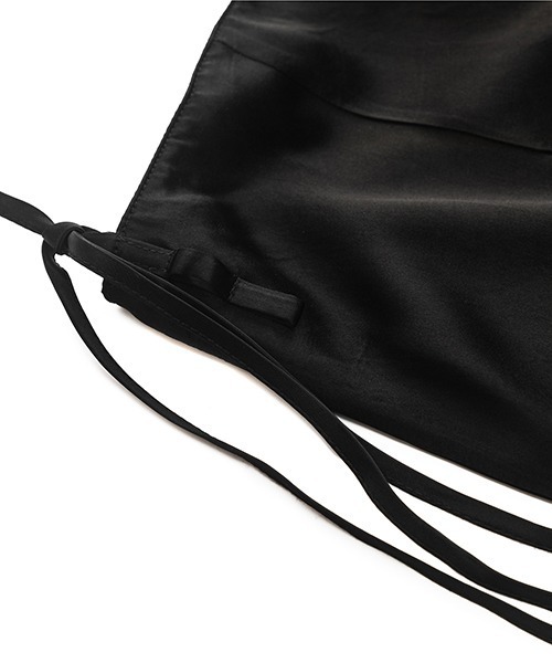 JNBY(ジェーエヌビーワイ)の「Elegance Satin Skirt / エレガンス サテンスカート(スカート・レディース・ブラック・38/40)」の10枚目の写真