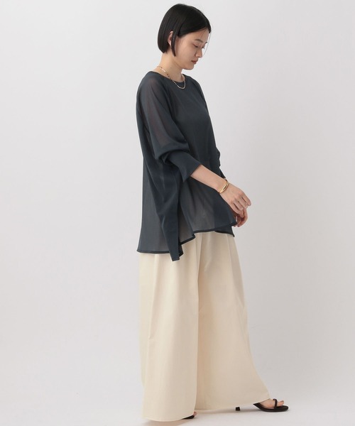 A part by(アパートバイ)の「リネンツイルタックパンツ(その他パンツ・レディース・アイボリー/ブラウン・SMALL/MEDIUM)」の3枚目の写真