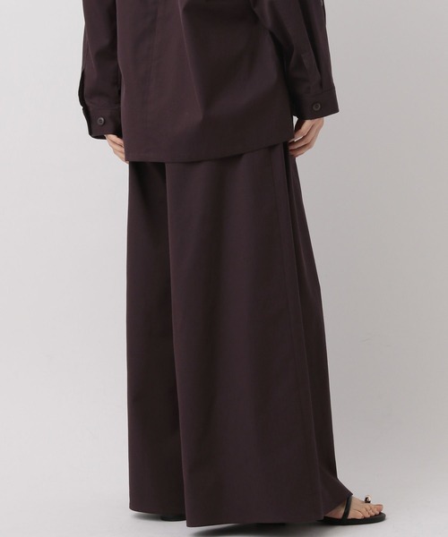 A part by(アパートバイ)の「リネンツイルタックパンツ(その他パンツ・レディース・アイボリー/ブラウン・SMALL/MEDIUM)」の11枚目の写真