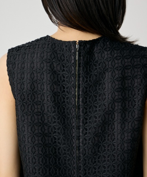 INED（イネド）の「レースブラウス【セットアップ対応】（シャツ/ブラウス・レディース・オフホワイト/ブラック・9号/11号）」の15枚目の写真