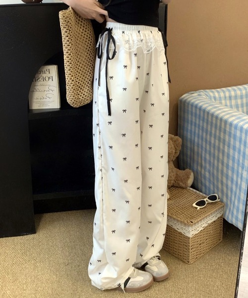 WESTSEA（ウエストシー）の「リボン柄 レースフリル付 ワイドパンツ（その他パンツ・レディース・ブラック/アイボリー・M/L）」の6枚目の写真