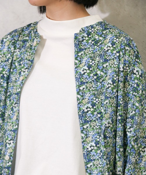 HARVESTY（ハーベスティ）の「HARVESTY / ハーベスティー FLORAL PRINTED LAWN ATELIER ROBE (A42502) 花柄ローン アトリエローブ シャツワンピース（ワンピース・レディース・ブルー/レッド・1/2）」の7枚目の写真