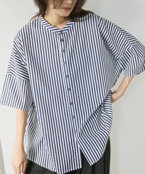 Libra Cue（リブラ キュー）の「バンドカラーラウンドヘムシャツ（シャツ/ブラウス・レディース・ブルー/ブラック/ネイビー/ホワイト/ドット・FREE）」の3枚目の写真