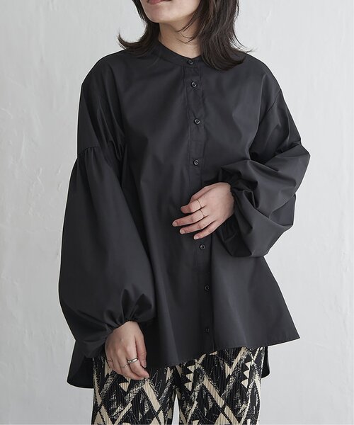 VENCEEXCHANGE（ヴァンスエクスチェンジ）の「バルーン袖スタンドシャツ（シャツ/ブラウス・レディース・オフホワイト/ブラック/ライトイエロー・FREE）」の2枚目の写真