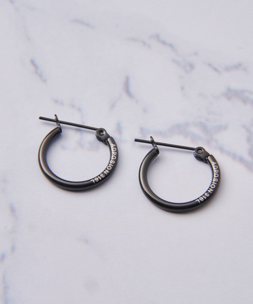 TETE HOMME(テットオム)の「14mmペア フープピアス(ピアス(両耳用)・レディース・ゴールド/ブラック/シルバー・FREE)」の5枚目の写真