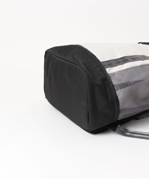 NEW ERA(ニューエラ)の「NEW ERA/ニューエラ Box Pack 32L(バックパック/リュック・メンズ・ブラック/ブラック系その他/オートミール/その他1/ホワイト・FREE)」の6枚目の写真