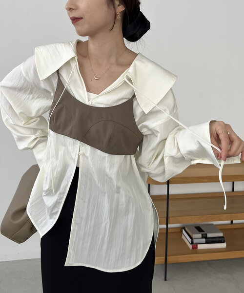 CAPRICIEUX LE'MAGE(カプリシューレマージュ)の「【セットアイテム】ビスチェ付BIG襟シャツ(シャツ/ブラウス・レディース・ホワイト系その他/ブルー・FREE)」の6枚目の写真