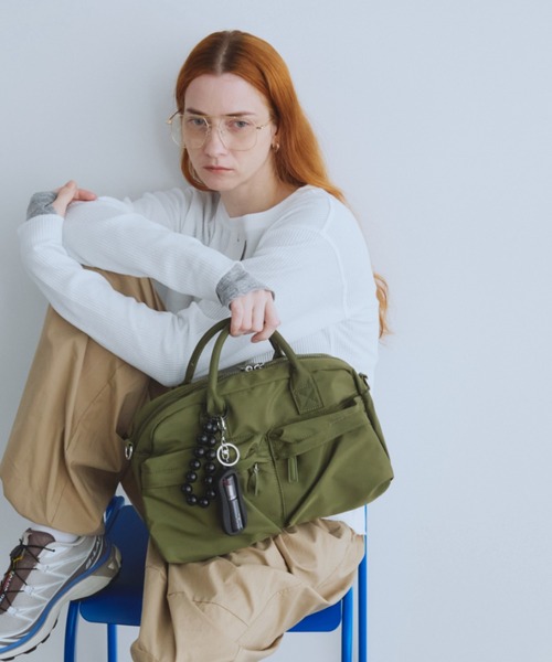 Auntie Rosa Holiday(アンティローザホリデー)の「マルチポケットクロスバッグ(ショルダーバッグ・レディース・カーキ/ブラック・FREE)」の12枚目の写真