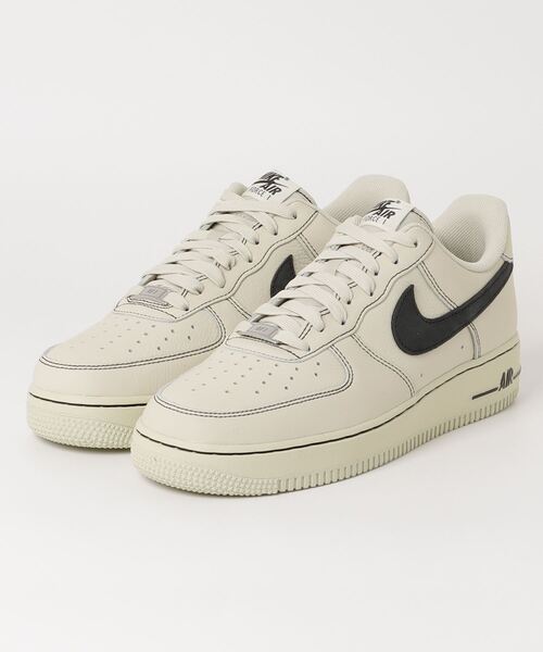 NIKE(ナイキ)の「AIR FORCE 1 07 LV8(スニーカー・メンズ・ベージュ系その他・28.0cm/27.5cm/27.0cm/26.5cm/26.0cm/25.5cm/29.0cm)」の1枚目の写真