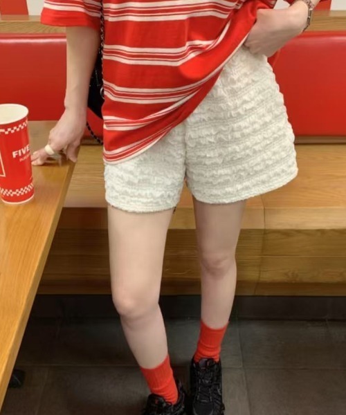 Vipoa（ヴィポア）の「クリンクルサマーショートパンツ（スウェットパンツ・レディース・ホワイト/ブラック・FREE）」の2枚目の写真