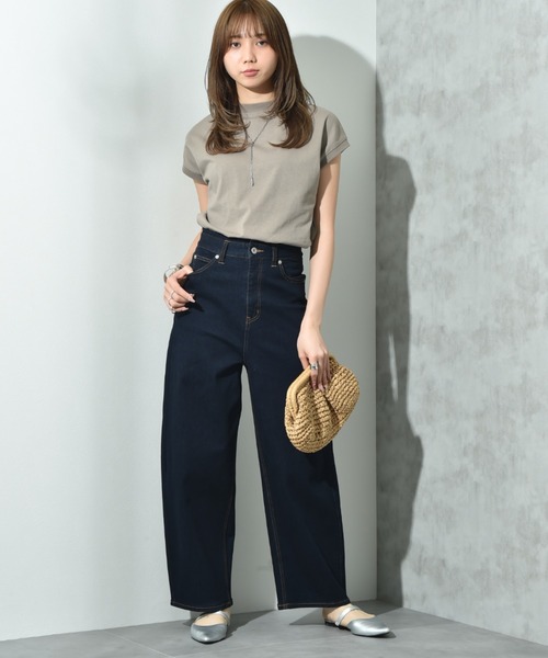 INTERPLANET（インタープラネット）の「ハイウエストワイドカーブデニム（デニムパンツ・レディース・ネイビー・マルチサイズ）」の9枚目の写真