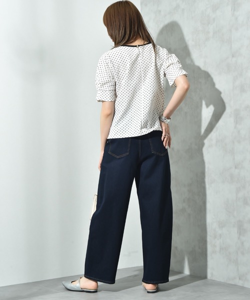 INTERPLANET（インタープラネット）の「ハイウエストワイドカーブデニム（デニムパンツ・レディース・ネイビー・マルチサイズ）」の7枚目の写真