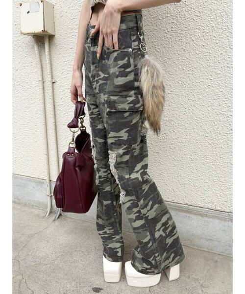 EVRIS（エヴリス）の「レザーライクチャンキーブーツ（ブーツ・レディース・ホワイト/ブラック/その他1・SMALL/MEDIUM/LARGE）」の15枚目の写真