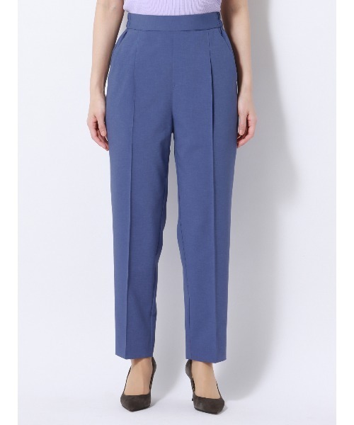 SUIT SQUARE（スーツスクエア）の「ココチよ タックテーパードパンツ ウォッシャブル ストレッチ 無地（その他パンツ・レディース・カーキ系/ブルー系/イエロー系・36(7号)/38(9号)/40(11号)）」の5枚目の写真