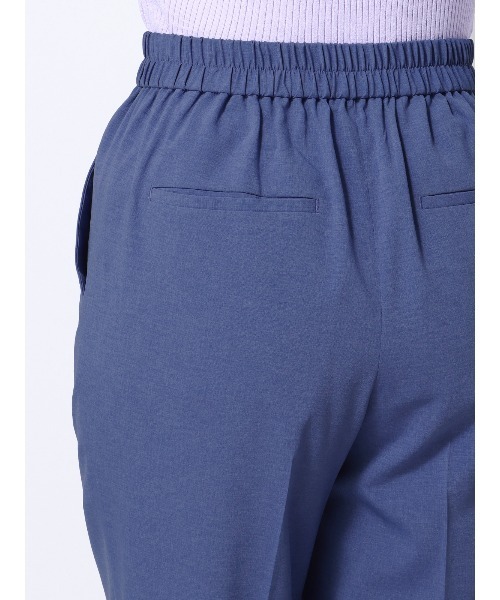 SUIT SQUARE（スーツスクエア）の「ココチよ タックテーパードパンツ ウォッシャブル ストレッチ 無地（その他パンツ・レディース・カーキ系/ブルー系/イエロー系・36(7号)/38(9号)/40(11号)）」の9枚目の写真
