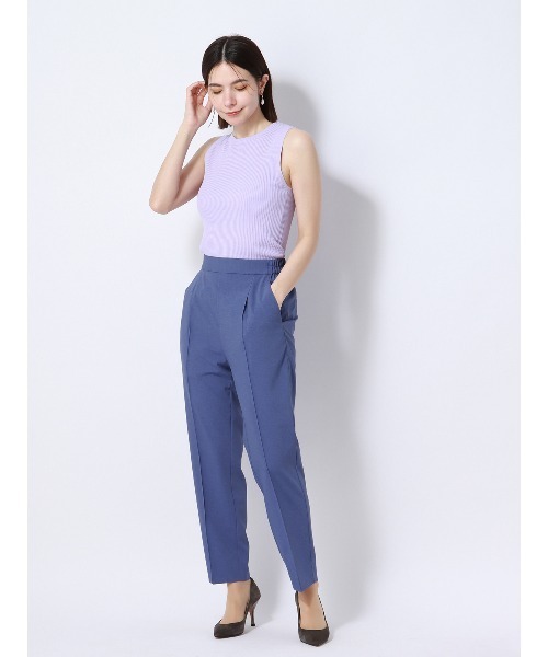 SUIT SQUARE（スーツスクエア）の「ココチよ タックテーパードパンツ ウォッシャブル ストレッチ 無地（その他パンツ・レディース・カーキ系/ブルー系/イエロー系・36(7号)/38(9号)/40(11号)）」の13枚目の写真