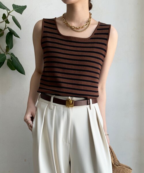 DouDou（ドゥドゥ）の「ボーダースクエアニットタンク（ニット/セーター・レディース・オフホワイト/グレー/ブラウン/ベージュ・FREE）」の4枚目の写真