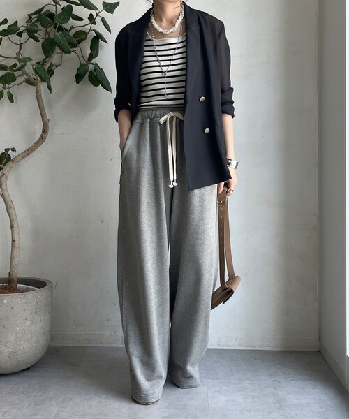 DouDou（ドゥドゥ）の「ボーダースクエアニットタンク（ニット/セーター・レディース・オフホワイト/グレー/ブラウン/ベージュ・FREE）」の7枚目の写真