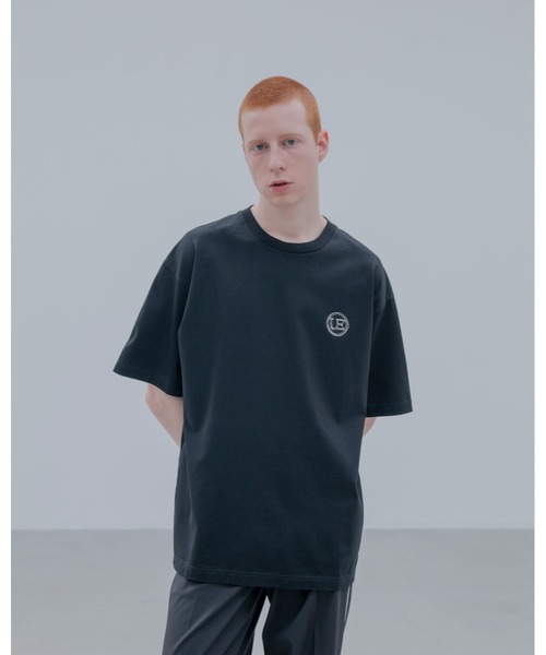 uniform experiment(ユニフォームエクスペリメント)の「LOGO-DRAFT TEE(Tシャツ/カットソー・メンズ・チャコールグレー/ホワイト/ブラック・2/4/3/5/1)」の4枚目の写真