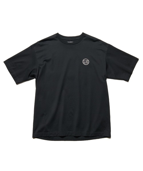 uniform experiment(ユニフォームエクスペリメント)の「LOGO-DRAFT TEE(Tシャツ/カットソー・メンズ・チャコールグレー/ホワイト/ブラック・2/4/3/5/1)」の7枚目の写真
