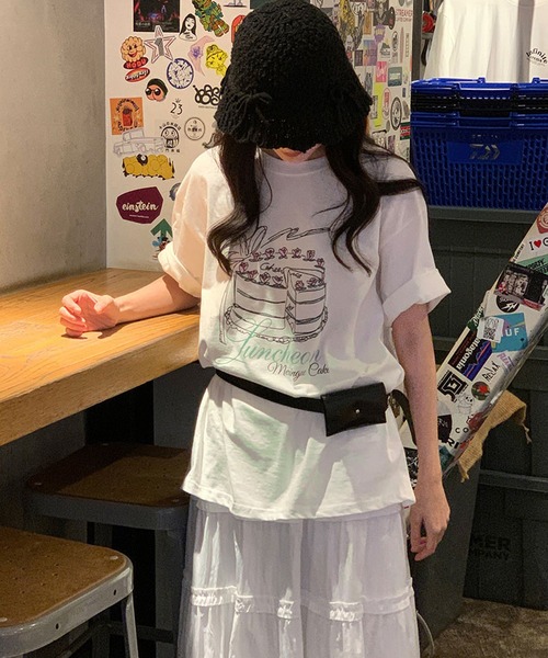 Doula Doula(ドゥーラドゥーラ)の「イラストプリントTシャツ(Tシャツ/カットソー・レディース・グレー/ホワイト・FREE)」の8枚目の写真