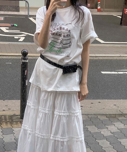 Doula Doula(ドゥーラドゥーラ)の「イラストプリントTシャツ(Tシャツ/カットソー・レディース・グレー/ホワイト・FREE)」の17枚目の写真