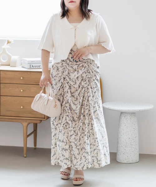 CLETTE(クレット)の「シャーリング花柄スカート(スカート・レディース・アイボリー/ホワイト/ブラウン・LL/3L/4L)」の20枚目の写真