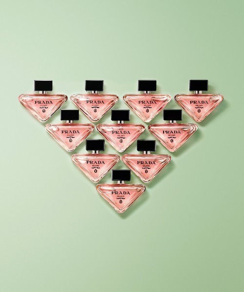PRADA パラドックス香水セット 三角形ボトル ギフトボックス PRADA パラドックス香水セット 三角形ボトル ギフトボックス