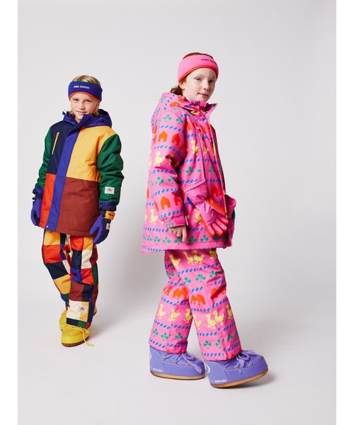 BOBO CHOSES(ボボショーズ)の「Farm all over ski pants(つなぎ/オールインワン・キッズ・フューシャピンク・12-13y/10-11y/8-9y/6-7YEAR/4-5YEAR/2-3YEAR)」の13枚目の写真