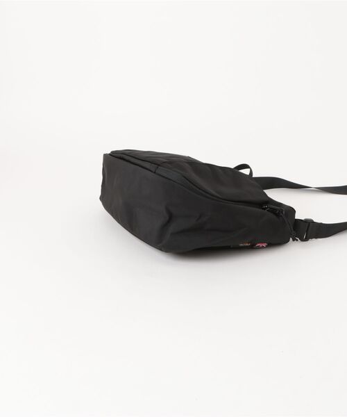 COBMASTER(コブマスター)の「【COBMASTER/コブマスター】COB-CX SMILE SHOULDER / コーデュラナイロン スマイルショルダー(ショルダーバッグ・メンズ・オフホワイト/ブラック/ベージュ/ラベンダー/ブルー・FREE)」の6枚目の写真
