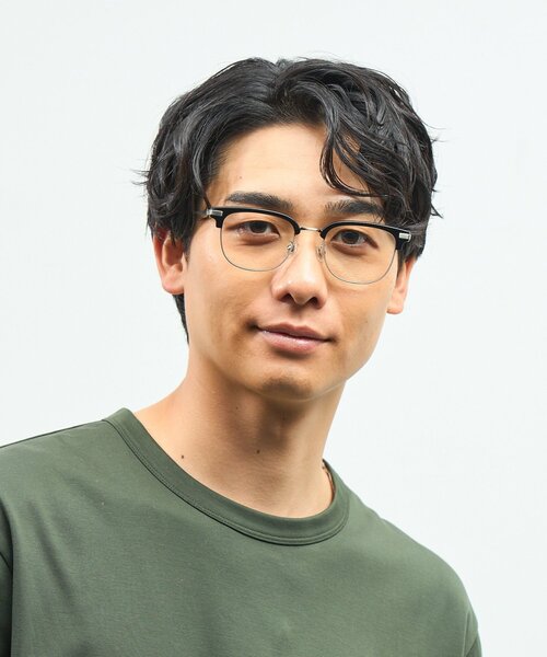 Zoff（ゾフ）の「Zoff｜AOI IHARA ウェリントン型 クリア サングラス