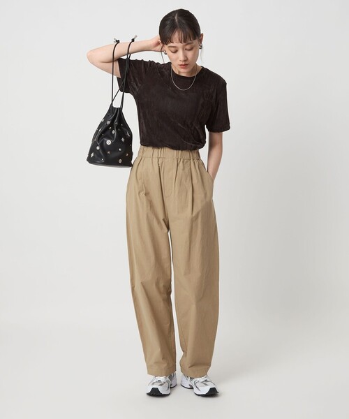 green label relaxing（グリーンレーベルリラクシング）の「［size SHORTあり］イージー カーブ パンツ 2（その他パンツ・レディース・オリーブ/ベージュ/ダークグレー・SHORT/38/36）」の5枚目の写真
