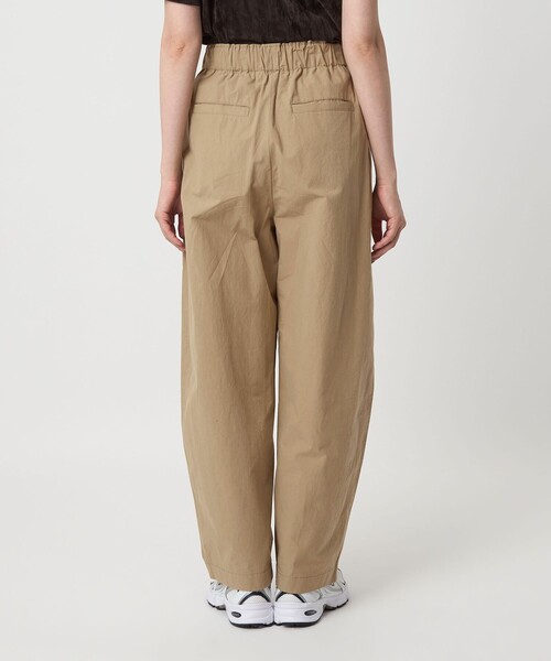 green label relaxing（グリーンレーベルリラクシング）の「［size SHORTあり］イージー カーブ パンツ 2（その他パンツ・レディース・オリーブ/ベージュ/ダークグレー・SHORT/38/36）」の15枚目の写真