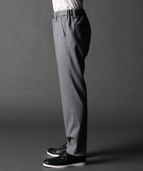NICOLE CLUB FOR MEN（ニコルクラブフォーメン）の「ヘリンボンハイストレッチセットアップパンツ（その他パンツ・メンズ・ネイビー/チャコール/ブラック・MEDIUM/LARGE/X-LARGE/SMALL）」の10枚目の写真