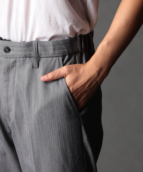NICOLE CLUB FOR MEN（ニコルクラブフォーメン）の「ヘリンボンハイストレッチセットアップパンツ（その他パンツ・メンズ・ネイビー/チャコール/ブラック・MEDIUM/LARGE/X-LARGE/SMALL）」の16枚目の写真