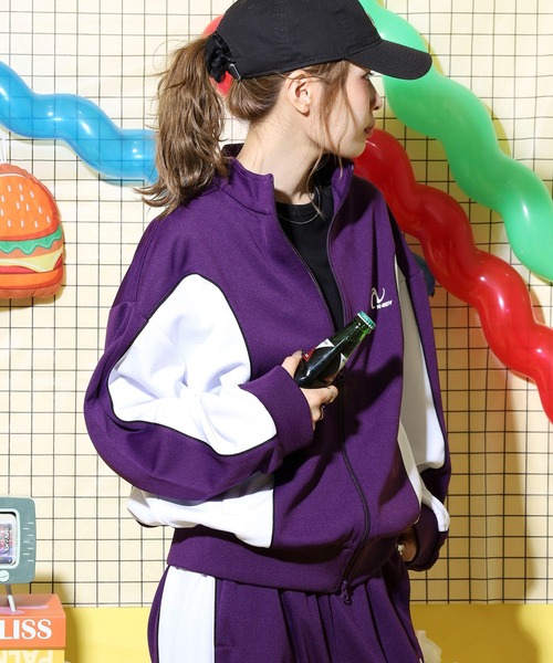 NERDY(ノルディ)の「ライントラックトップ(ジャージ・レディース・ブルー/ブラック/パープル・L/M/S)」の6枚目の写真