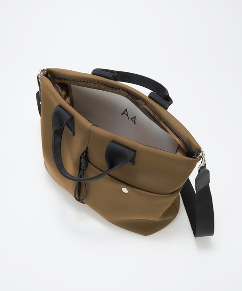 Breath TOPKAPI（ブレストプカピ）の「【Breath TOPKAPI】SORT ソート ネオプレン 2way A4 トートバッグ（トートバッグ・レディース・ダークブラウン/カーキブラウン/ブラック・FREE）」の18枚目の写真
