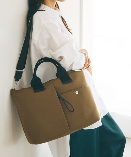 Breath TOPKAPI（ブレストプカピ）の「【Breath TOPKAPI】SORT ソート ネオプレン 2way A4 トートバッグ（トートバッグ・レディース・ダークブラウン/カーキブラウン/ブラック・FREE）」の4枚目の写真