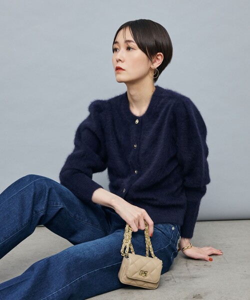 Laraaji(ララージ)の「カシミヤボックス袖2WAYカーディガン(カーディガン/ボレロ・レディース・ブラウン/ネイビー/ベージュ・38)」の8枚目の写真