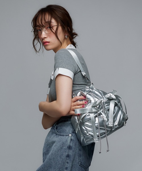 Narcissus（ナルシス）の「【2WAY】リボンショルダーバッグ　ハンドバッグ（ショルダーバッグ・レディース・シルバー/ブラック・FREE）」の11枚目の写真