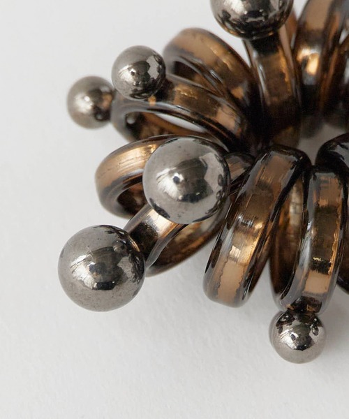 ROOPTOKYO（ループトウキョウ）の「ポップデザイン ヘアゴム（ヘアゴム・レディース・シルバー系2/シルバー系4/ダークブラウン/シルバー系1/シルバー系3/ブラック・FREE）」の7枚目の写真