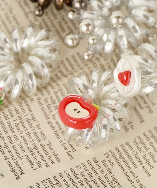 ROOPTOKYO（ループトウキョウ）の「ポップデザイン ヘアゴム（ヘアゴム・レディース・シルバー系2/シルバー系4/ダークブラウン/シルバー系1/シルバー系3/ブラック・FREE）」の14枚目の写真