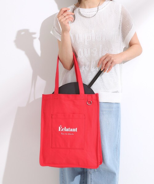 SHOO・LA・RUE（シューラルー）の「【ラッキーカラー/推し活にも】うちわも入るキャンバストートバッグ（トートバッグ・レディース・ブルー系その他/ピンク系その他/イエロー系その他7/レッド系1/ブラック/アイボリー/サックスブルー系7/パープル系その他/グリーン/グレー・00）」の10枚目の写真