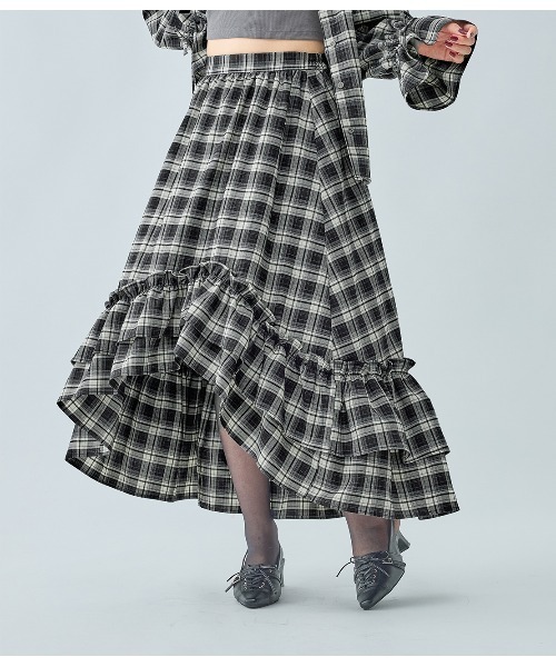 PEACH JOHN（ピーチジョン）の「ラッフルチェックフレアスカート（スカート・レディース・ブラック/ブラウン・ONE SIZE）」の6枚目の写真