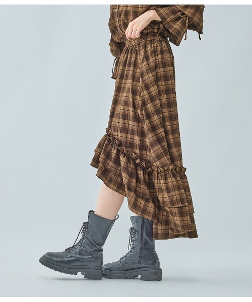 PEACH JOHN（ピーチジョン）の「ラッフルチェックフレアスカート（スカート・レディース・ブラック/ブラウン・ONE SIZE）」の10枚目の写真