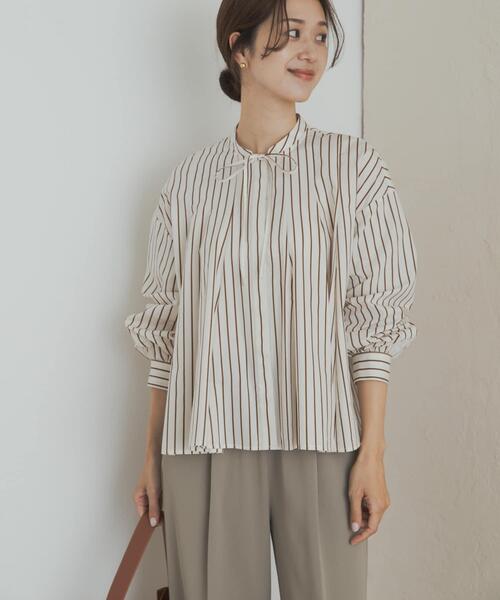 URBAN RESEARCH DOORS(アーバンリサーチドアーズ)の「ストライプリボンフレアブラウス(シャツ/ブラウス・レディース・ブルー系その他/オフホワイト・MEDIUM)」の3枚目の写真