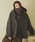 Casper John�i�L���X�p�[�W�����j�́uStole robe coat / �X�g�[�����[�u�R�[�g�i�`�F�X�^�[�R�[�g�j�v�b�u���E��